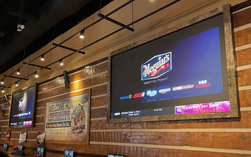 DVS ViuCOB fine-pitch MicroLED display in a hospitality setting